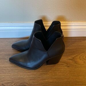 Vince Camuto Gigietta Boot